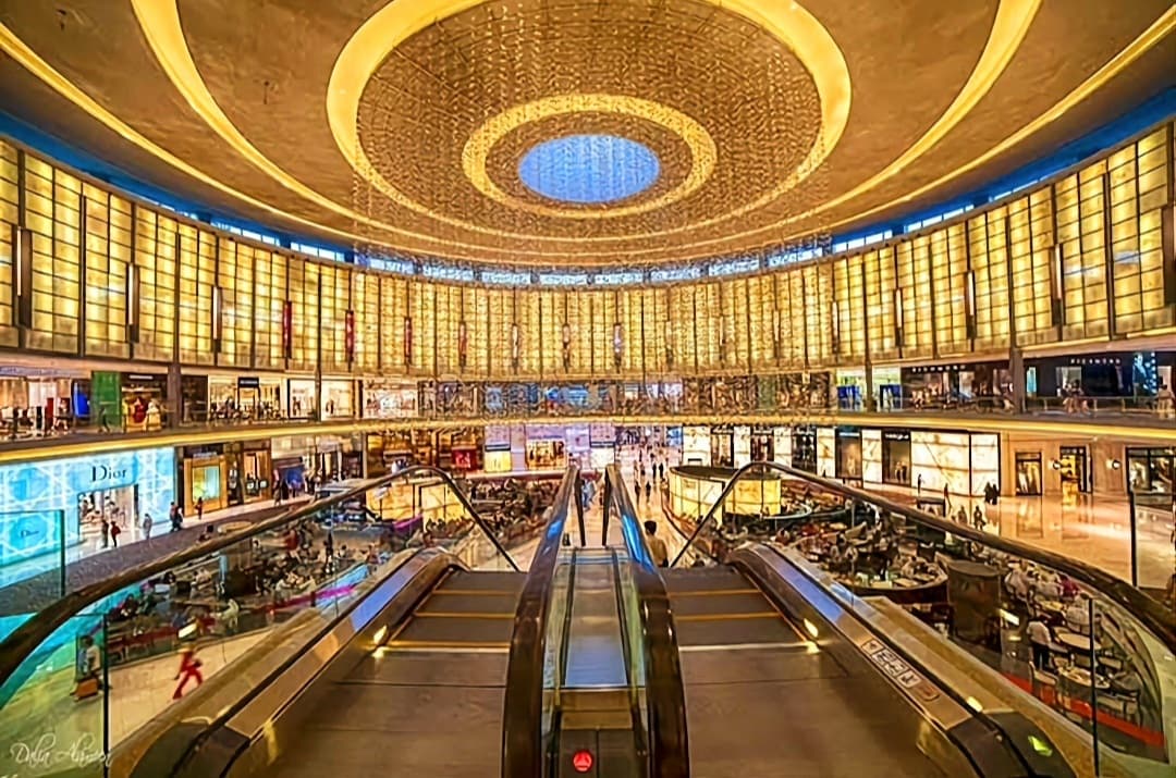 Dubai Luxury & Shopping